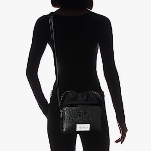 Maison Margelia 5AC Camera Bag Medium Black, Shoulder Bag, New With Tags - Picture 4 of 11